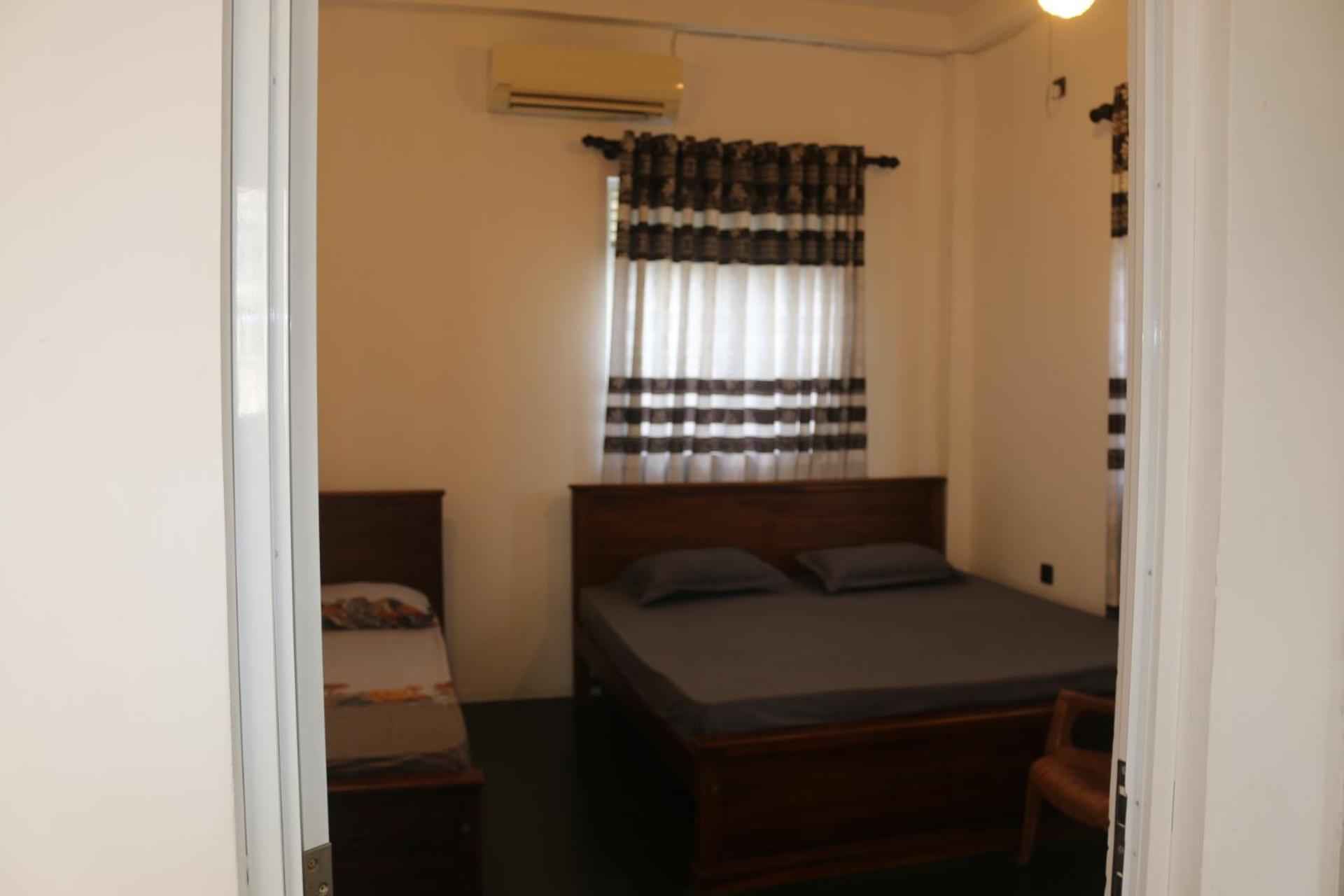 Dinuli Home Stay 亚洪加拉 外观 照片